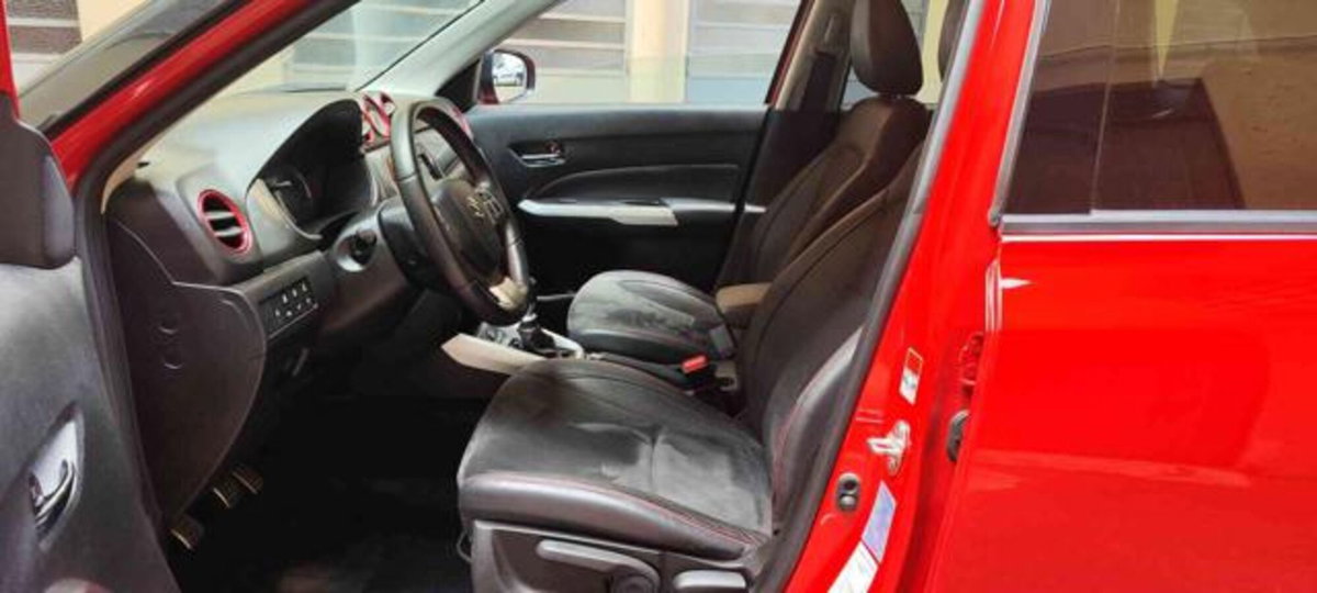 Suzuki Vitara 1.6 VVT 4WD AllGrip V-Top (12)