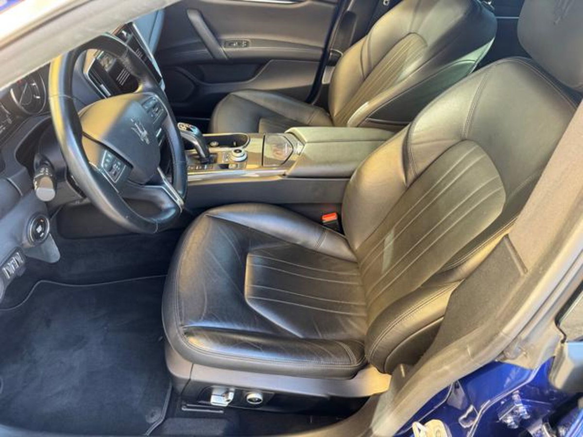 Maserati Ghibli Ghibli MHEV 330 CV GT (13)