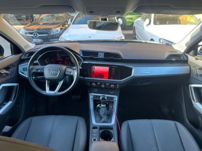 Audi Q3 Sportback 35 TDI quattro S tronic Business Plus (12)
