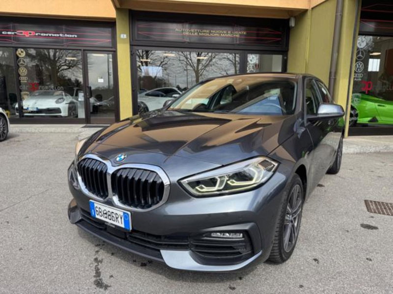 BMW Serie 1 116d 2.0 116CV cat 5 porte Attiva DPF