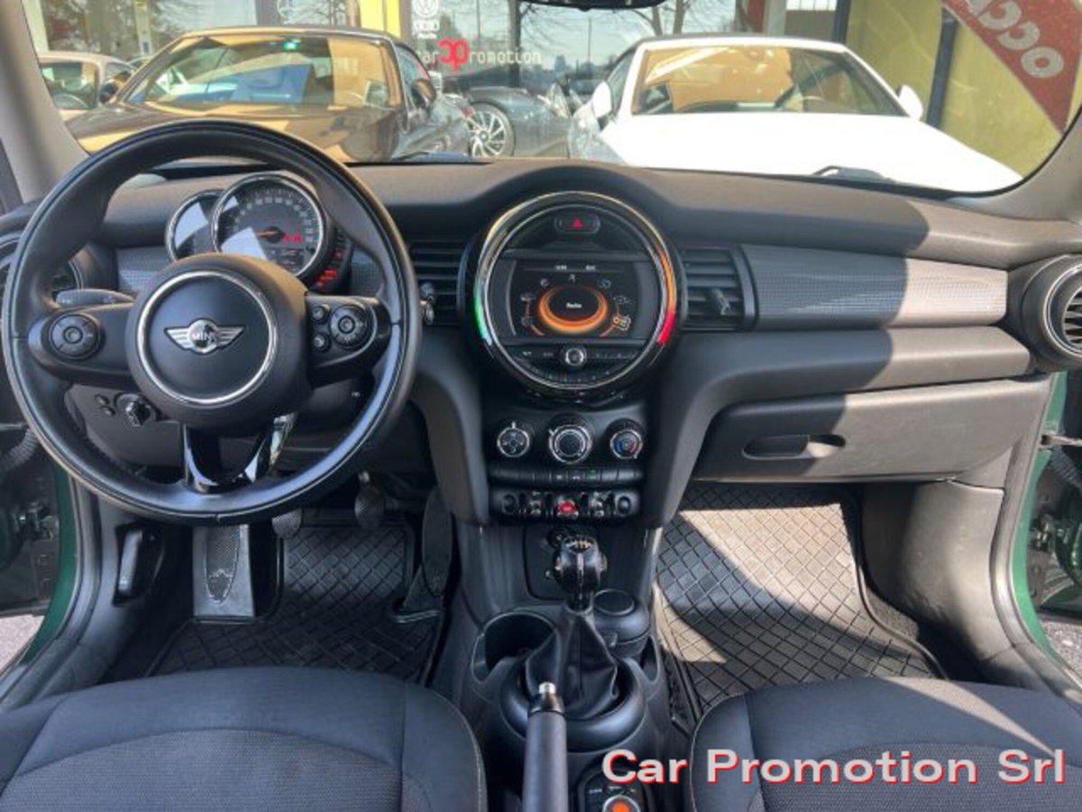 MINI Mini 1.5 Cooper D 5 porte (4)