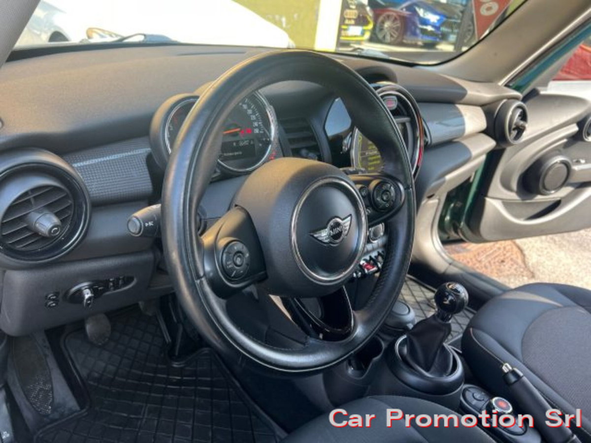 MINI Mini 1.5 Cooper D 5 porte (5)