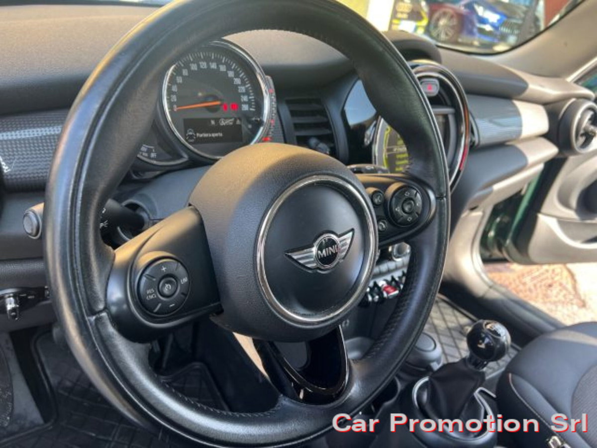 MINI Mini 1.5 Cooper D 5 porte (6)