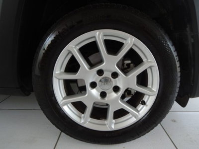 Jeep Renegade 1.0 T3 Limited (3)