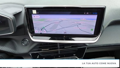 Peugeot 2008 1.2 hybrid GT Exclusive 145cv e-dcs6 (11)