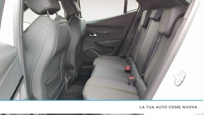 Peugeot 2008 1.2 hybrid GT Exclusive 145cv e-dcs6 (13)