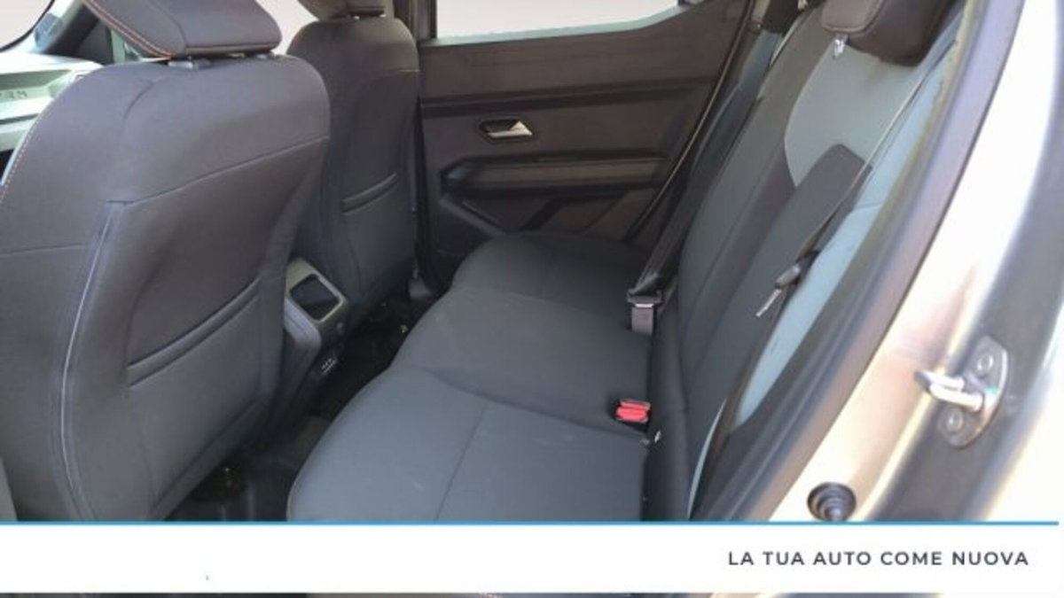 Dacia Duster 1.6 hybrid Extreme 140cv (14)
