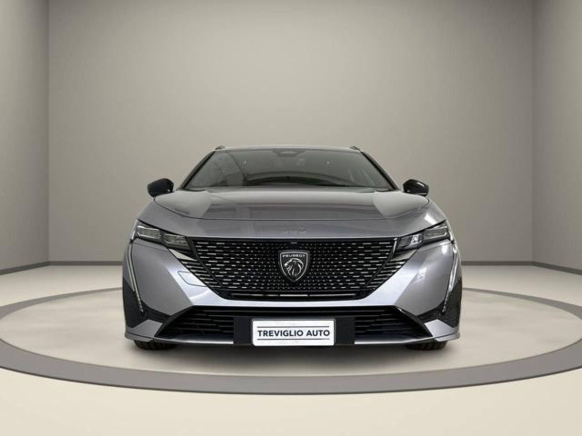 Peugeot 308 SW Hybrid 225 e-EAT8 GT Pack (2)
