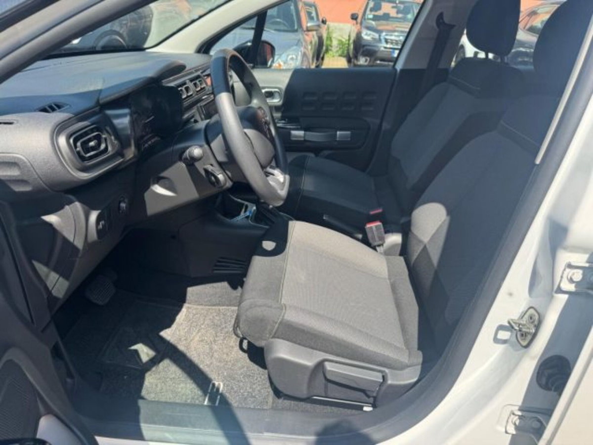 Citroen C3 PureTech 110 S&S EAT6 Shine Pack (18)