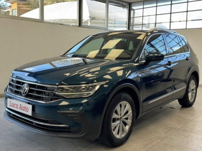 Volkswagen Tiguan 2.0 tdi R-Line 150cv dsg (2)