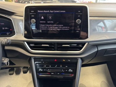 Volkswagen T-Roc 1.0 tsi Style 115cv (13)