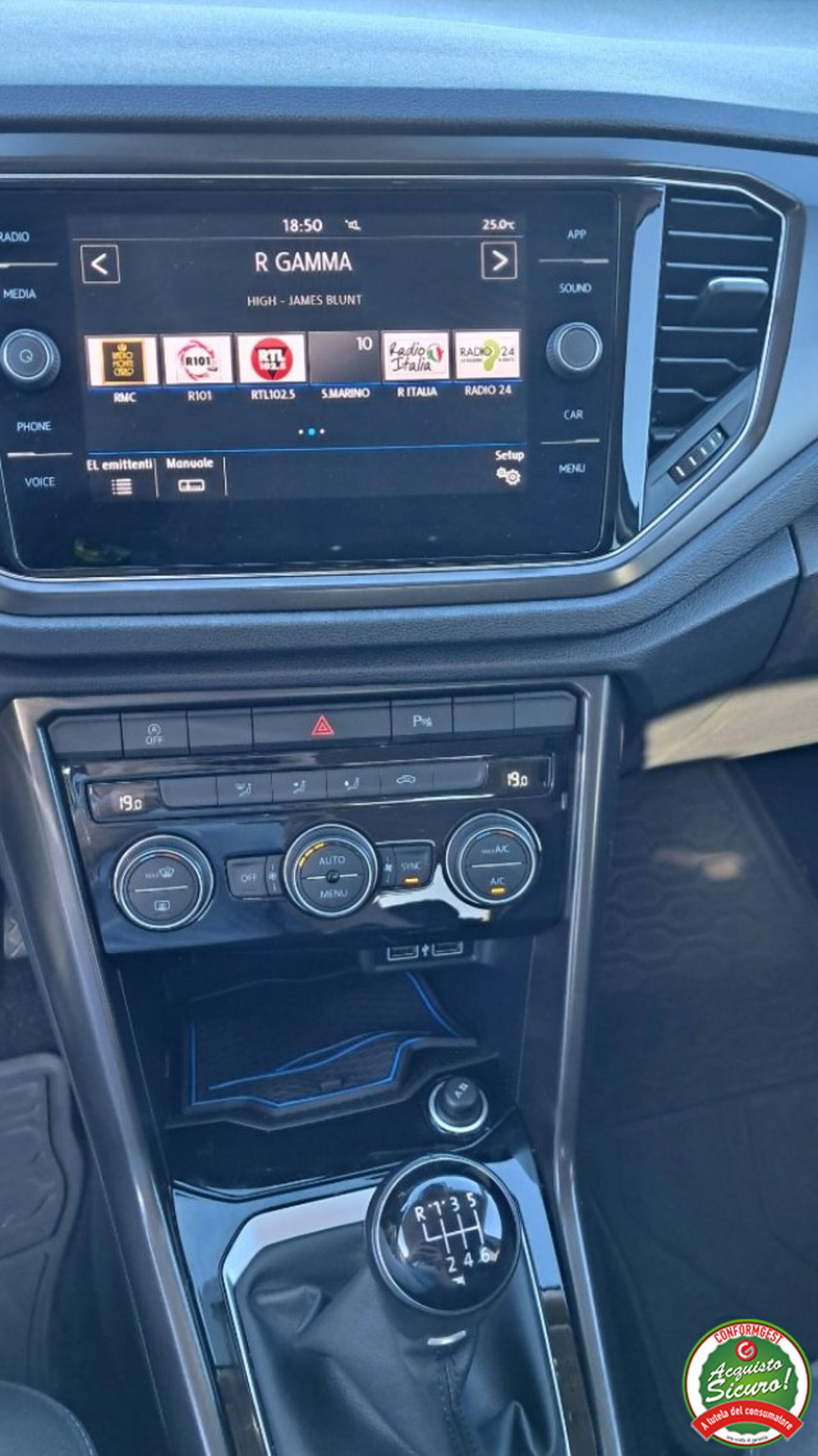 Volkswagen T-Roc 1.0 TSI 115 CV Style BlueMotion Technology (6)
