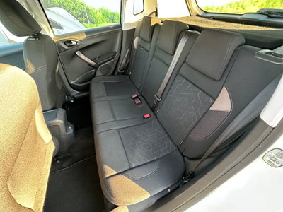 Peugeot 2008 HDi 68CV Access (8)