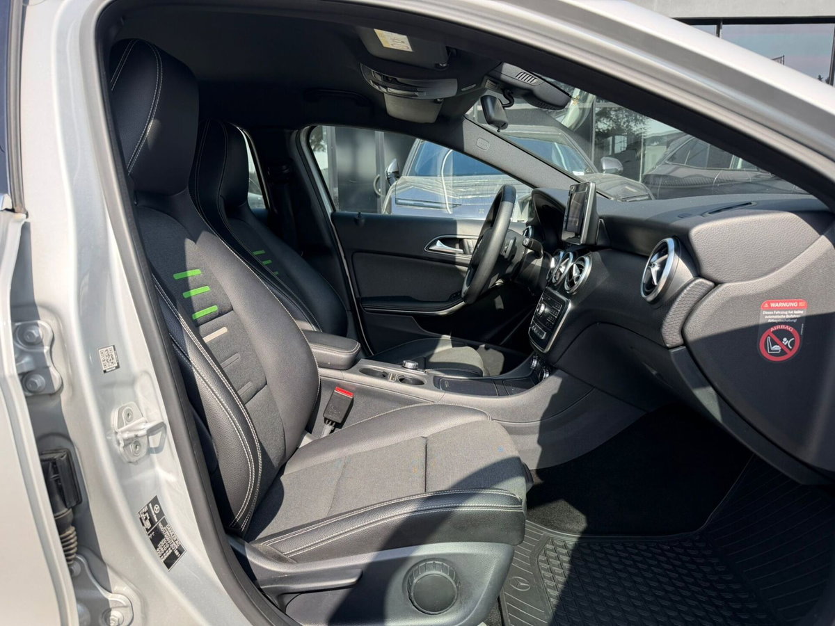 Mercedes-Benz Classe A 220 d Automatic Premium (10)