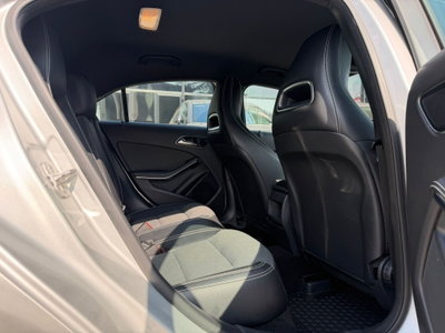Mercedes-Benz Classe A 220 d Automatic Premium (11)