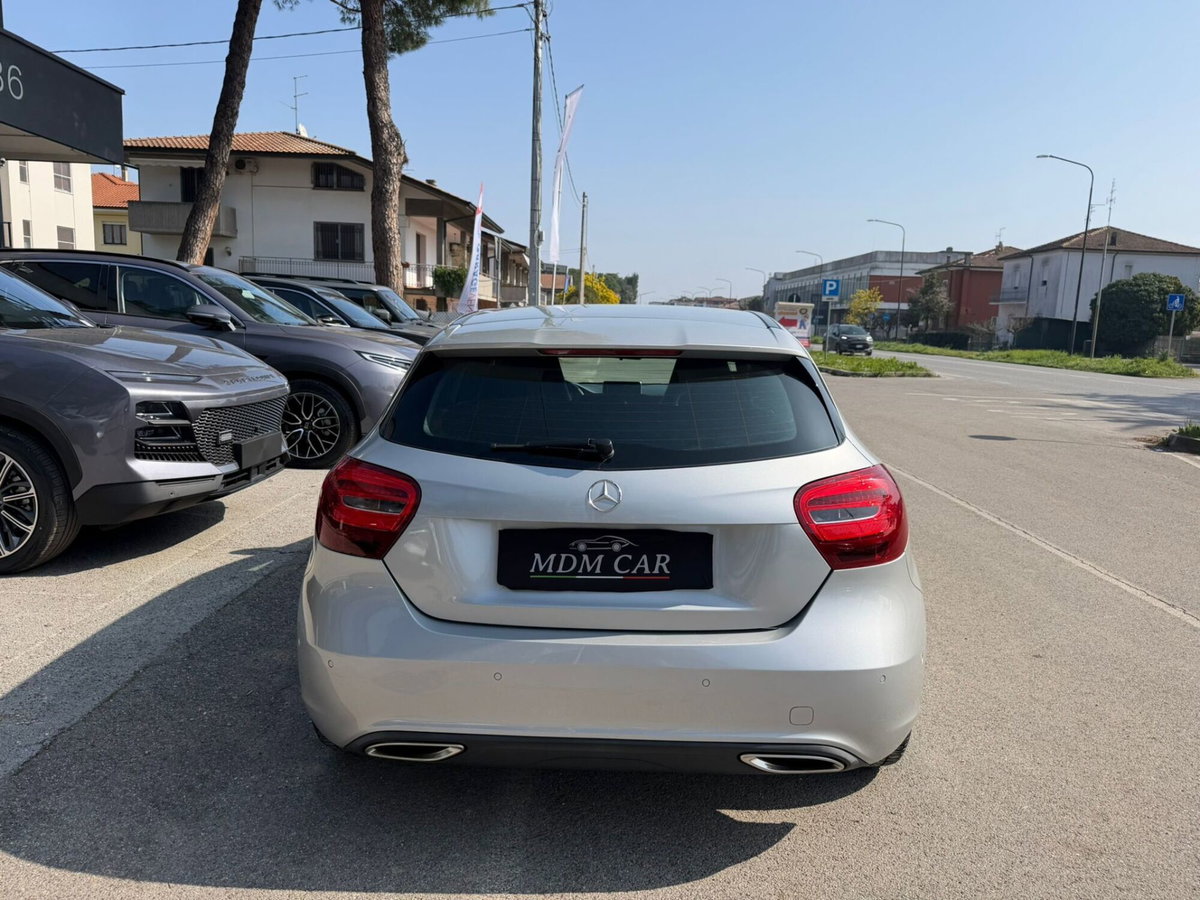 Mercedes-Benz Classe A 220 d Automatic Premium (4)