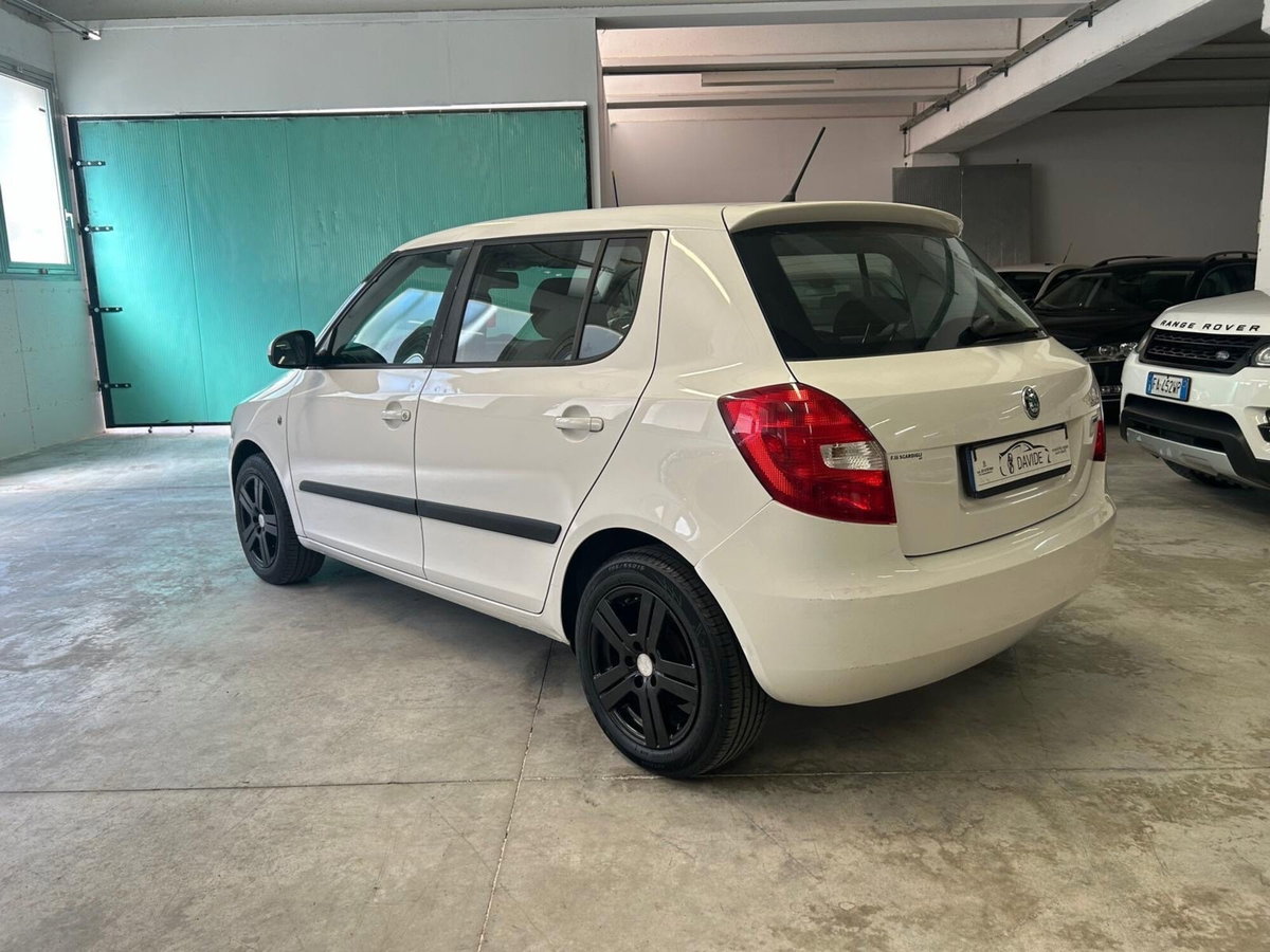 Skoda Fabia 1.2 12V 70CV 5p. Ambition (4)