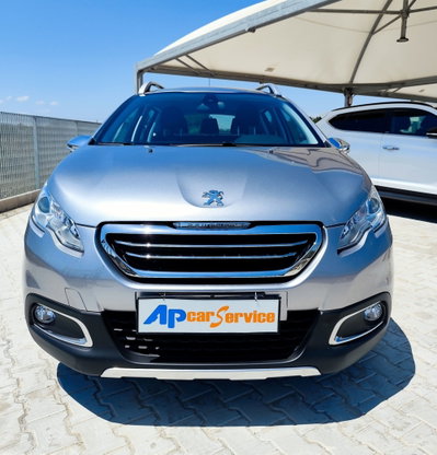 Peugeot 2008 e-HDi 92 CV Stop&Start ETG6 Allure (3)