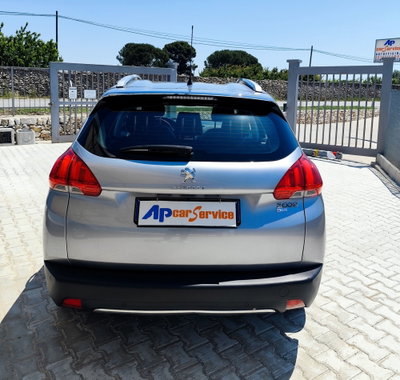 Peugeot 2008 e-HDi 92 CV Stop&Start ETG6 Allure (4)