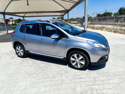 Peugeot 2008 e-HDi 92 CV Stop&Start ETG6 Allure (5)