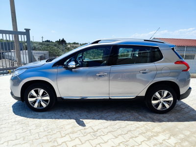 Peugeot 2008 e-HDi 92 CV Stop&Start ETG6 Allure (7)