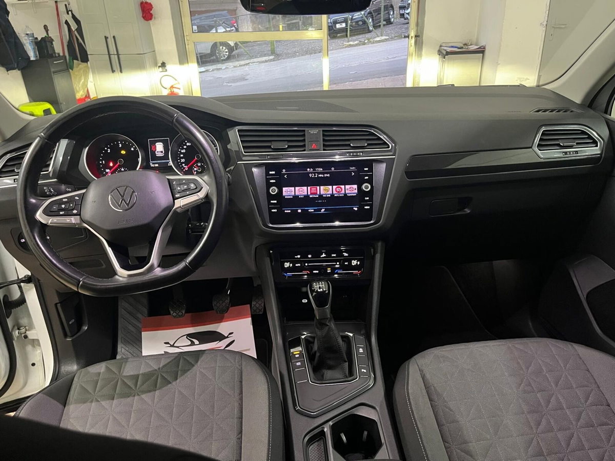 Volkswagen Tiguan 2.0 TDI SCR Life (10)