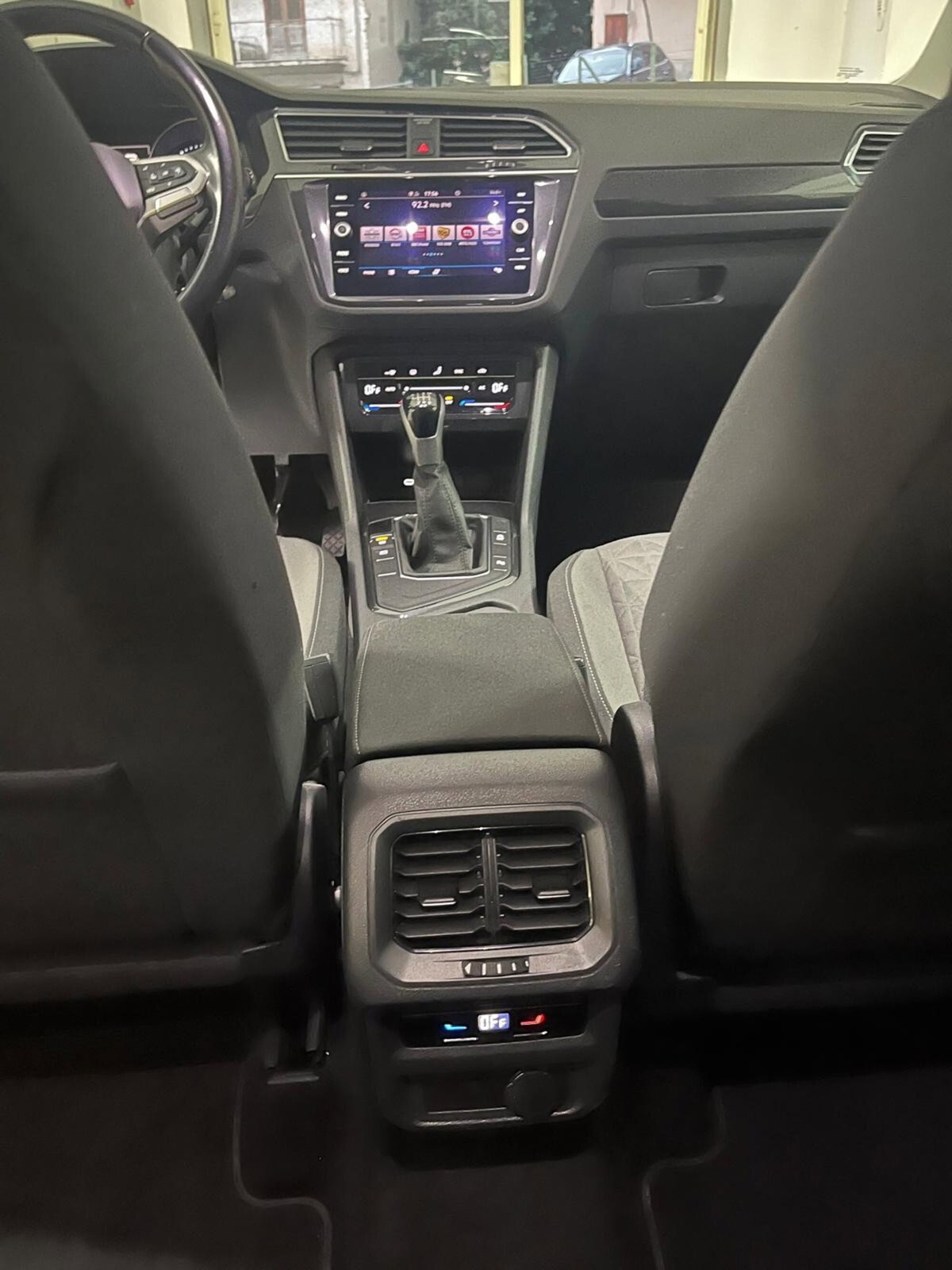 Volkswagen Tiguan 2.0 TDI SCR Life (11)