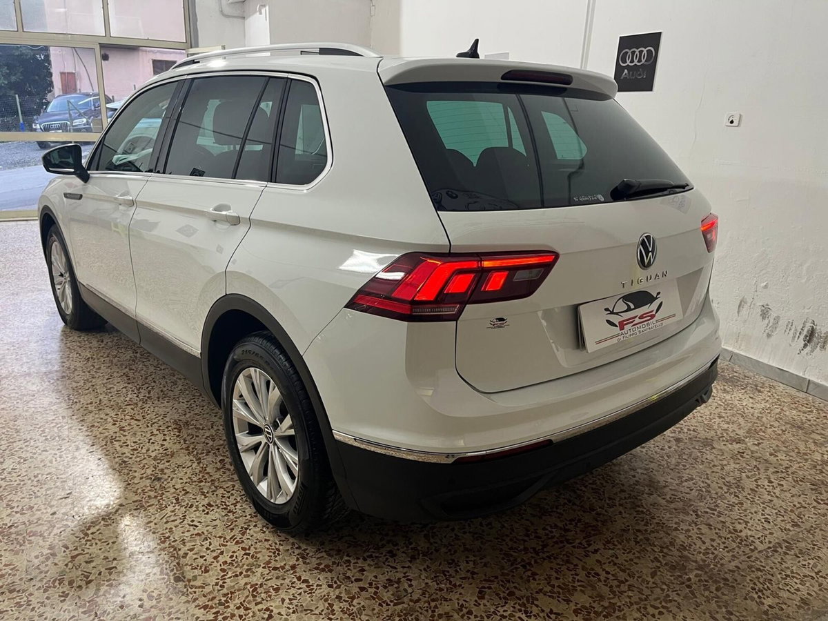 Volkswagen Tiguan 2.0 TDI SCR Life (6)