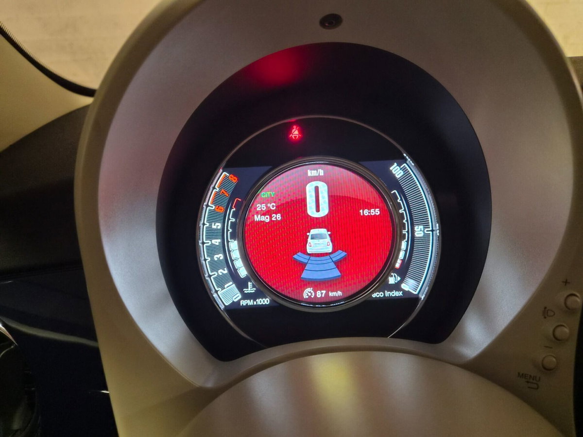 Fiat 500 1.0 Hybrid Dolcevita (16)