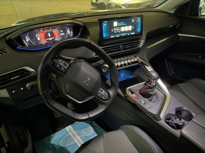 Peugeot 3008 BlueHDi 130 S&S Allure Pack (10)