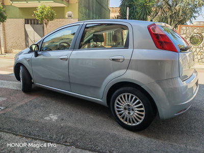 Fiat Grande Punto 1.3 MJT 75 CV 5 porte Dynamic (6)