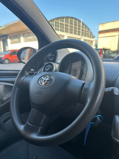 Toyota Aygo 1.0 12V VVT-i 5 porte Sol Connect (12)