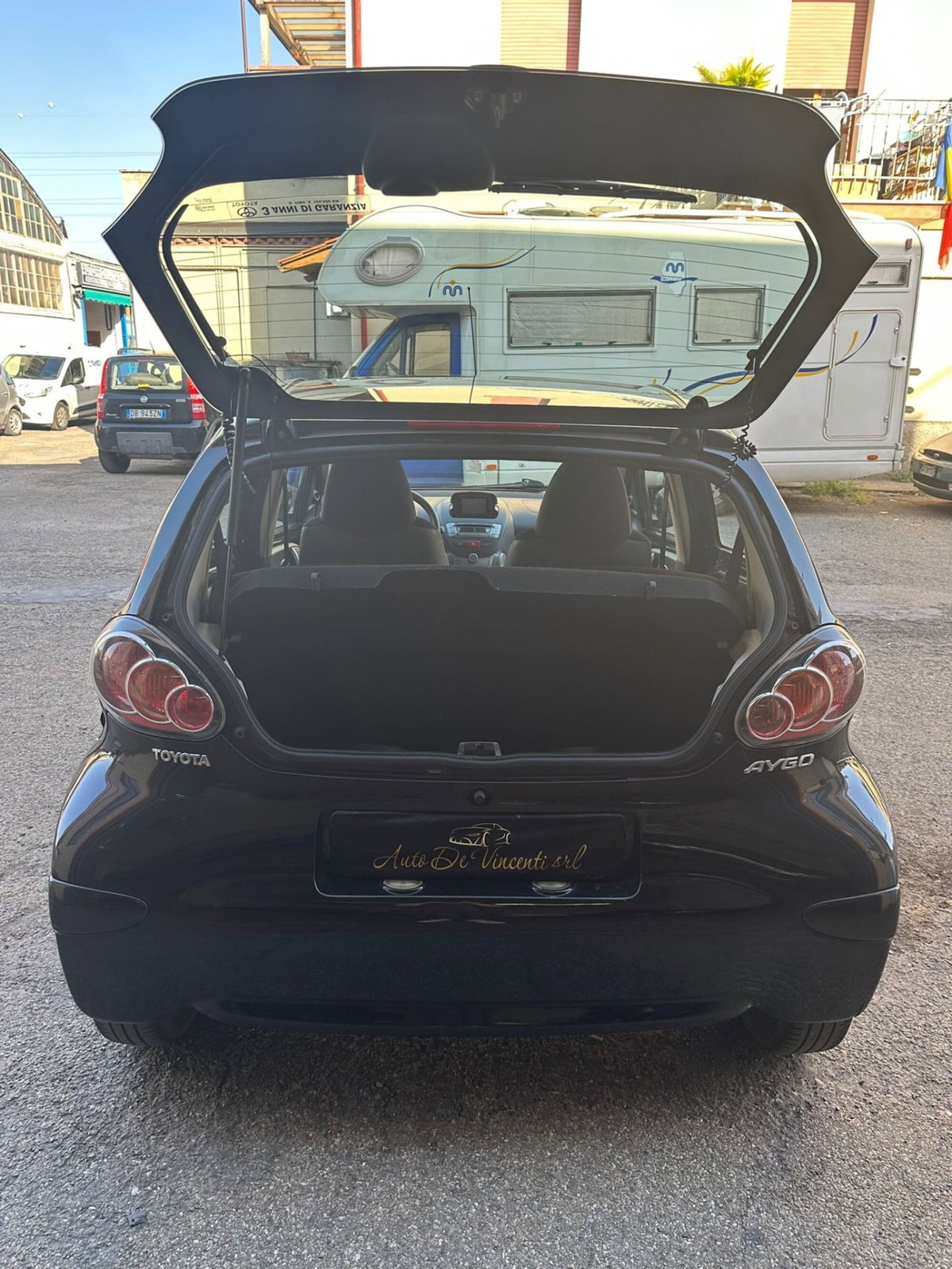 Toyota Aygo 1.0 12V VVT-i 5 porte Sol Connect (7)