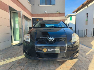 Toyota Auris 1.4 D-4D 5 porte (2)