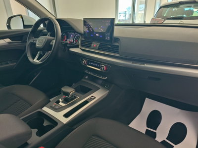 Audi Q5 40 TDI 204 CV quattro S tronic Business (11)