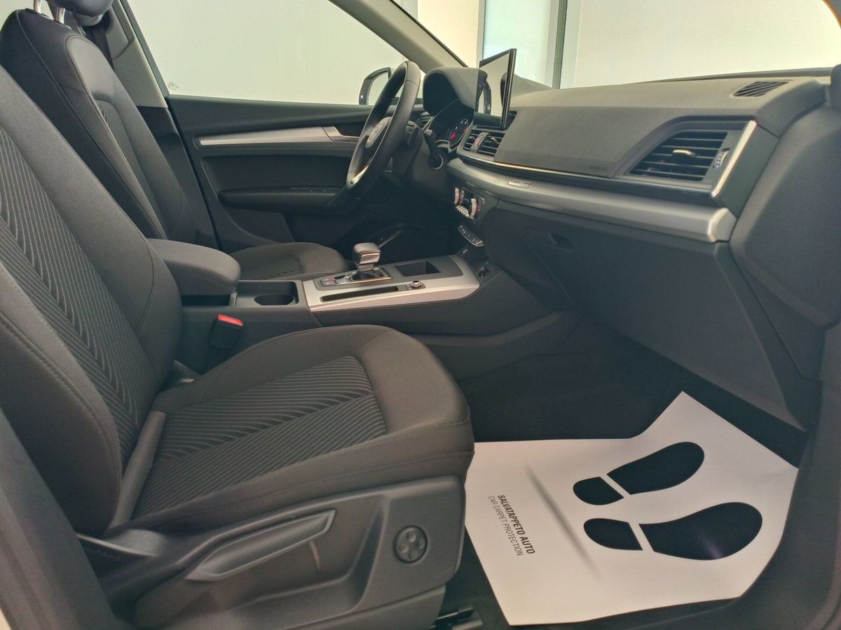 Audi Q5 40 TDI 204 CV quattro S tronic Business (13)
