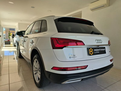 Audi Q5 40 TDI 204 CV quattro S tronic Business (4)