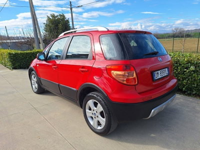 Fiat Sedici 1.9 MJT 4x4 Dynamic (4)