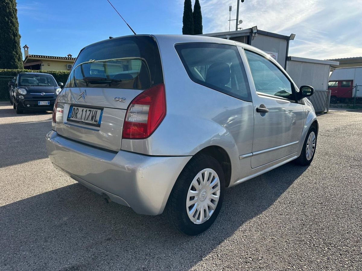 Citroen C2 1.1 airdream VTR (3)