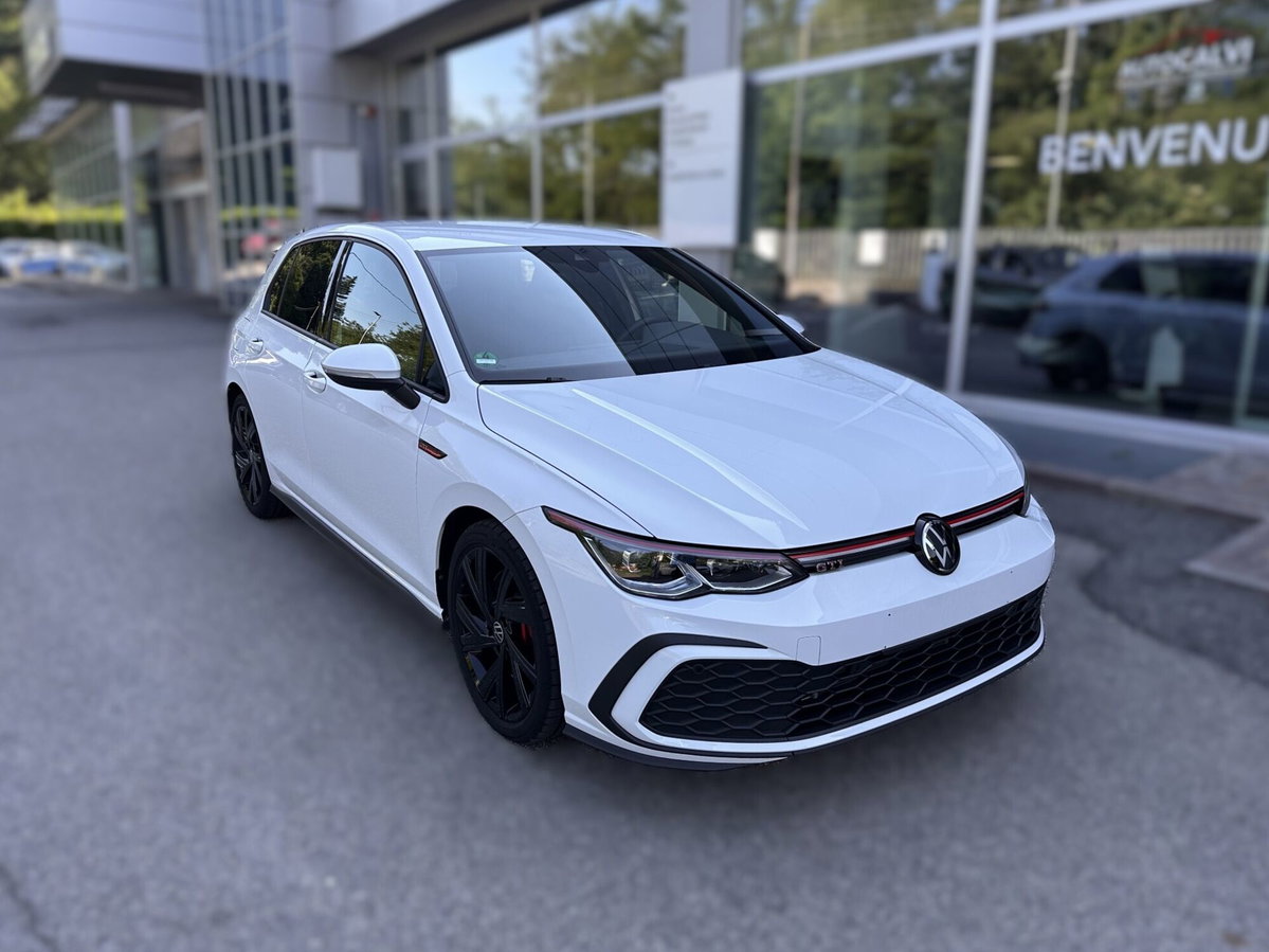 Volkswagen Golf 2.0 TSI GTI DSG