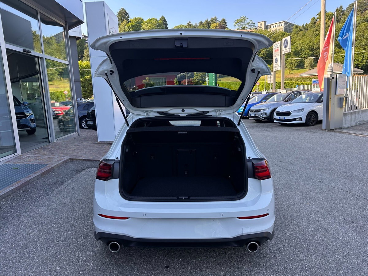 Volkswagen Golf 2.0 TSI GTI DSG (12)