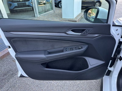 Volkswagen Golf 2.0 TSI GTI DSG (15)