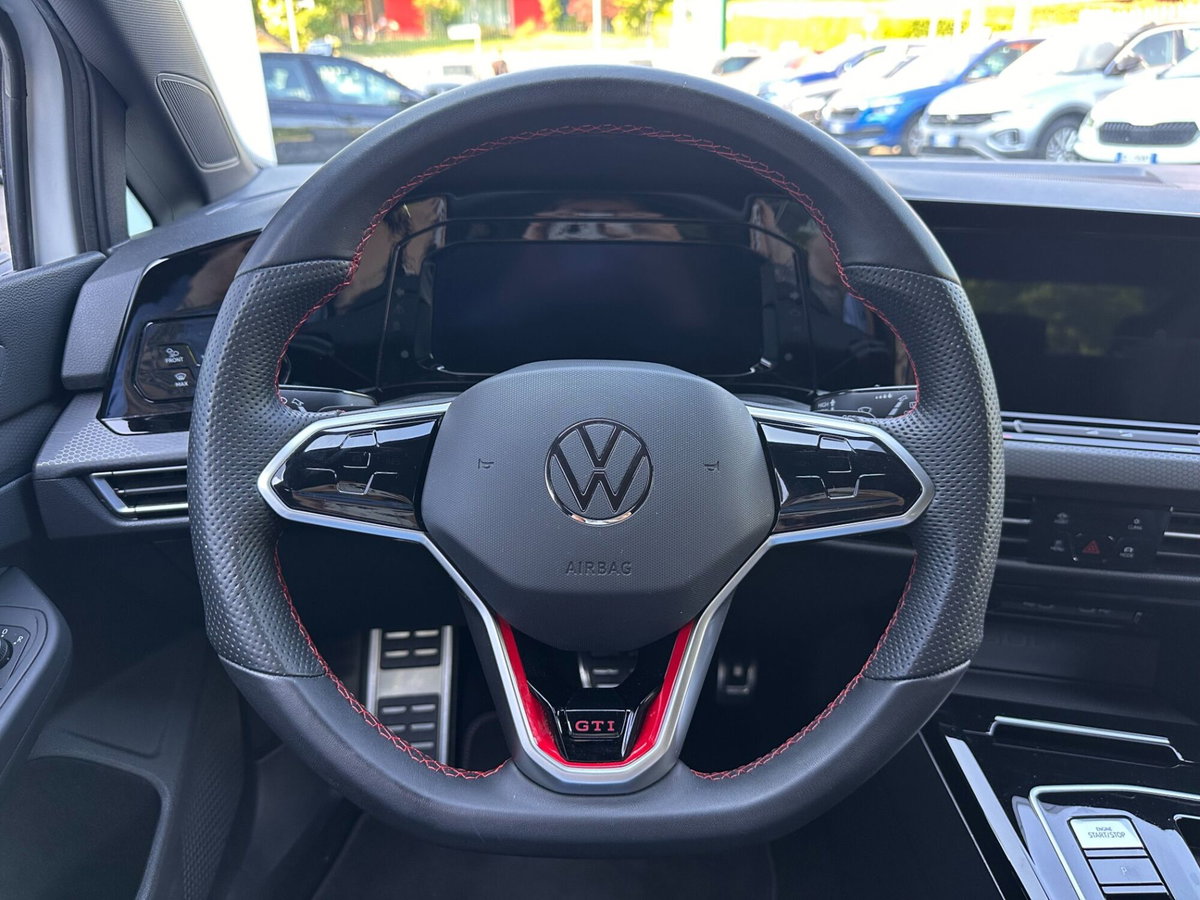 Volkswagen Golf 2.0 TSI GTI DSG (17)