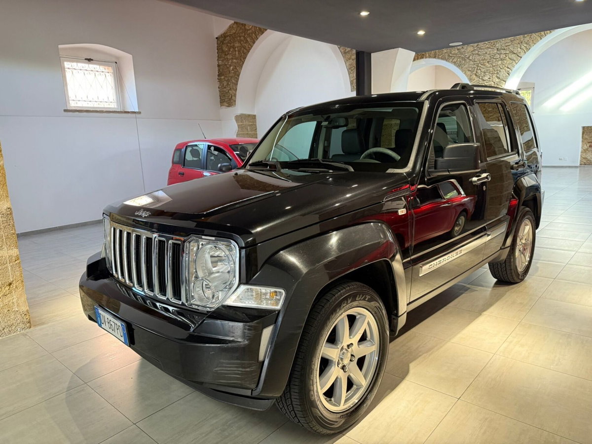 Jeep Cherokee 2.8 CRD DPF Limited Auto (4)