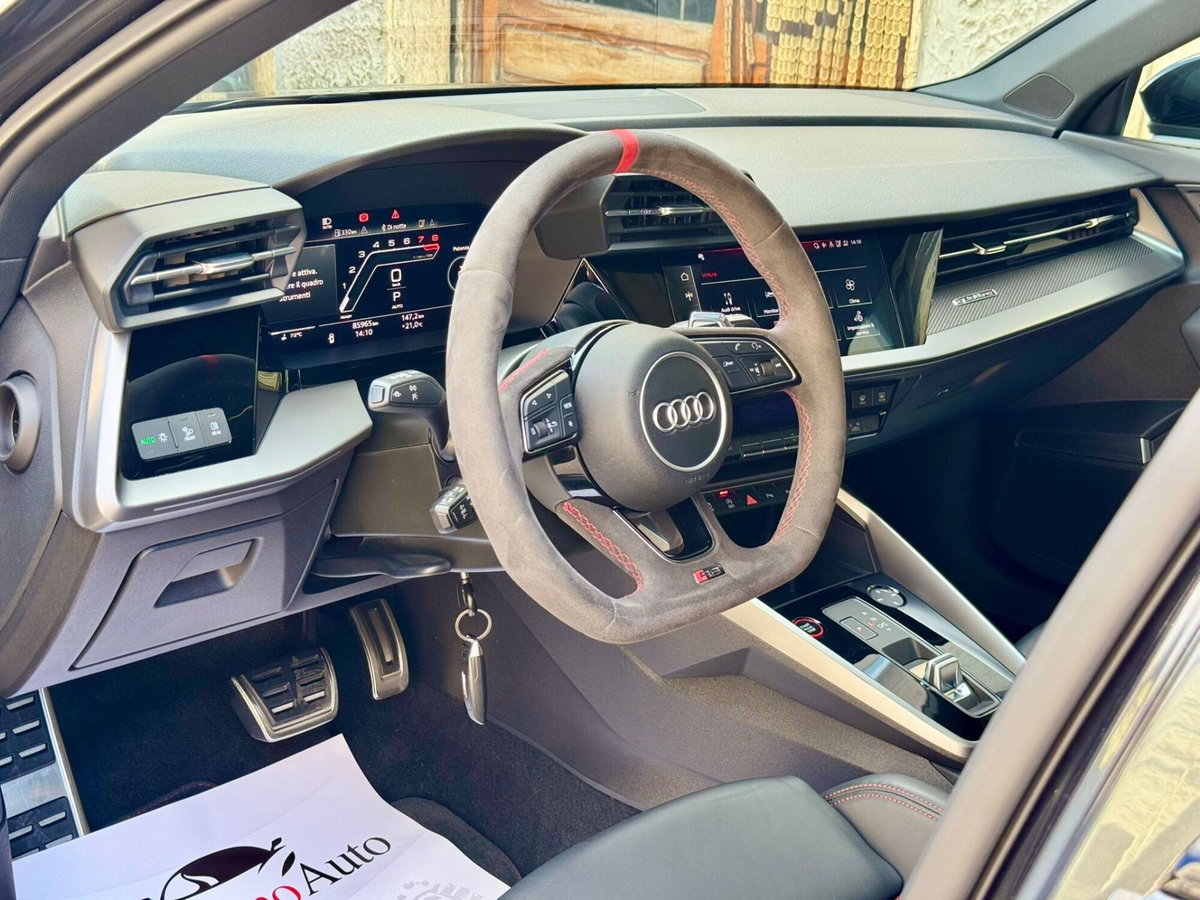 Audi A3 Sportback 40 TFSI quattro S tronic S line edition (14)