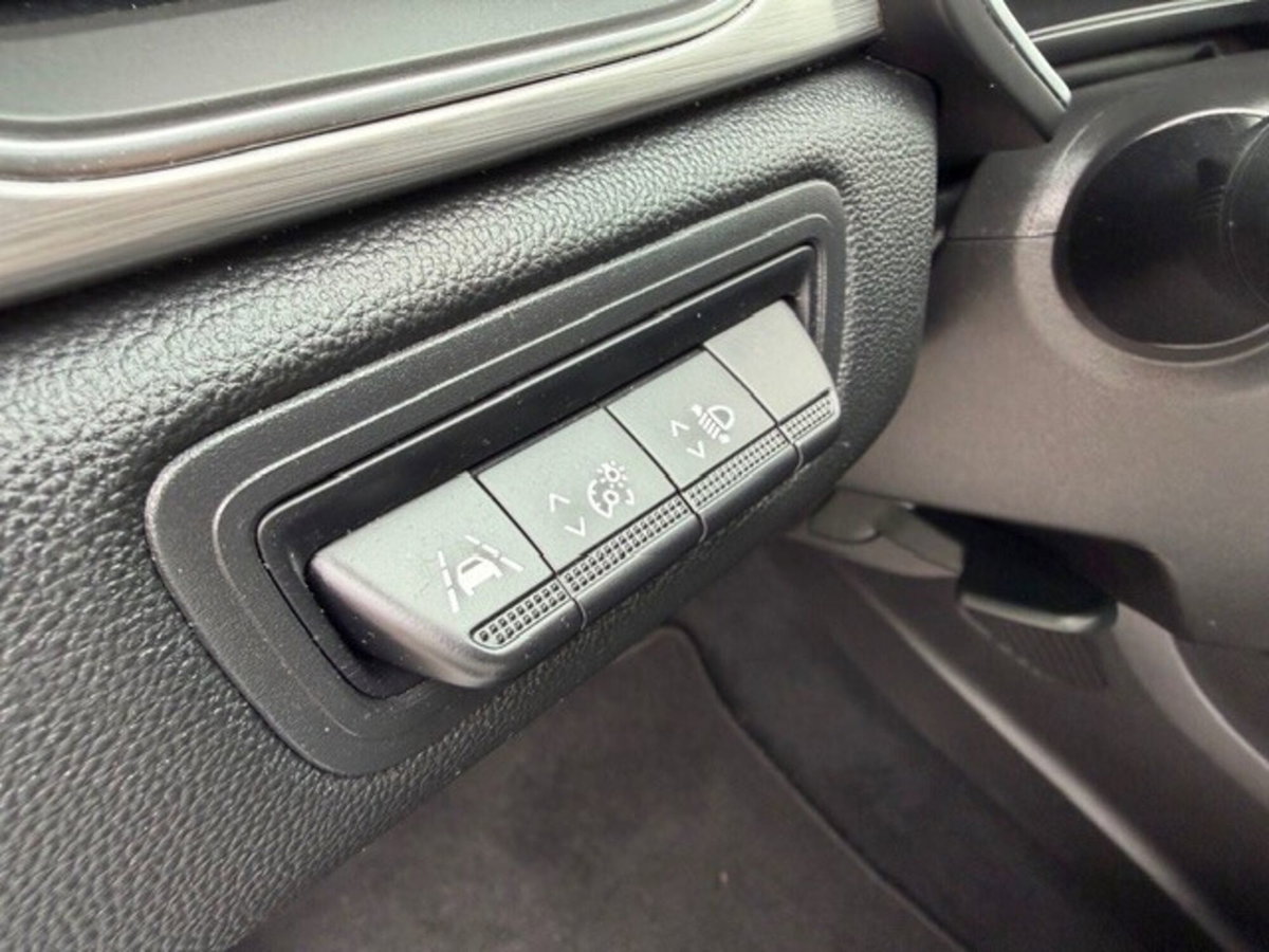 Renault Captur Blue dCi 115 CV EDC Intens (14)