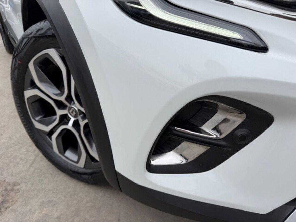 Renault Captur Blue dCi 115 CV EDC Intens (3)