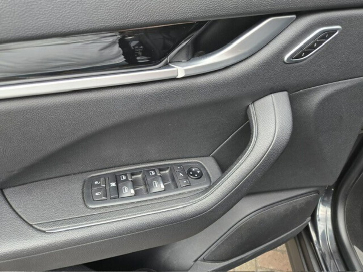 Maserati Levante Levante V6 AWD Gransport (13)