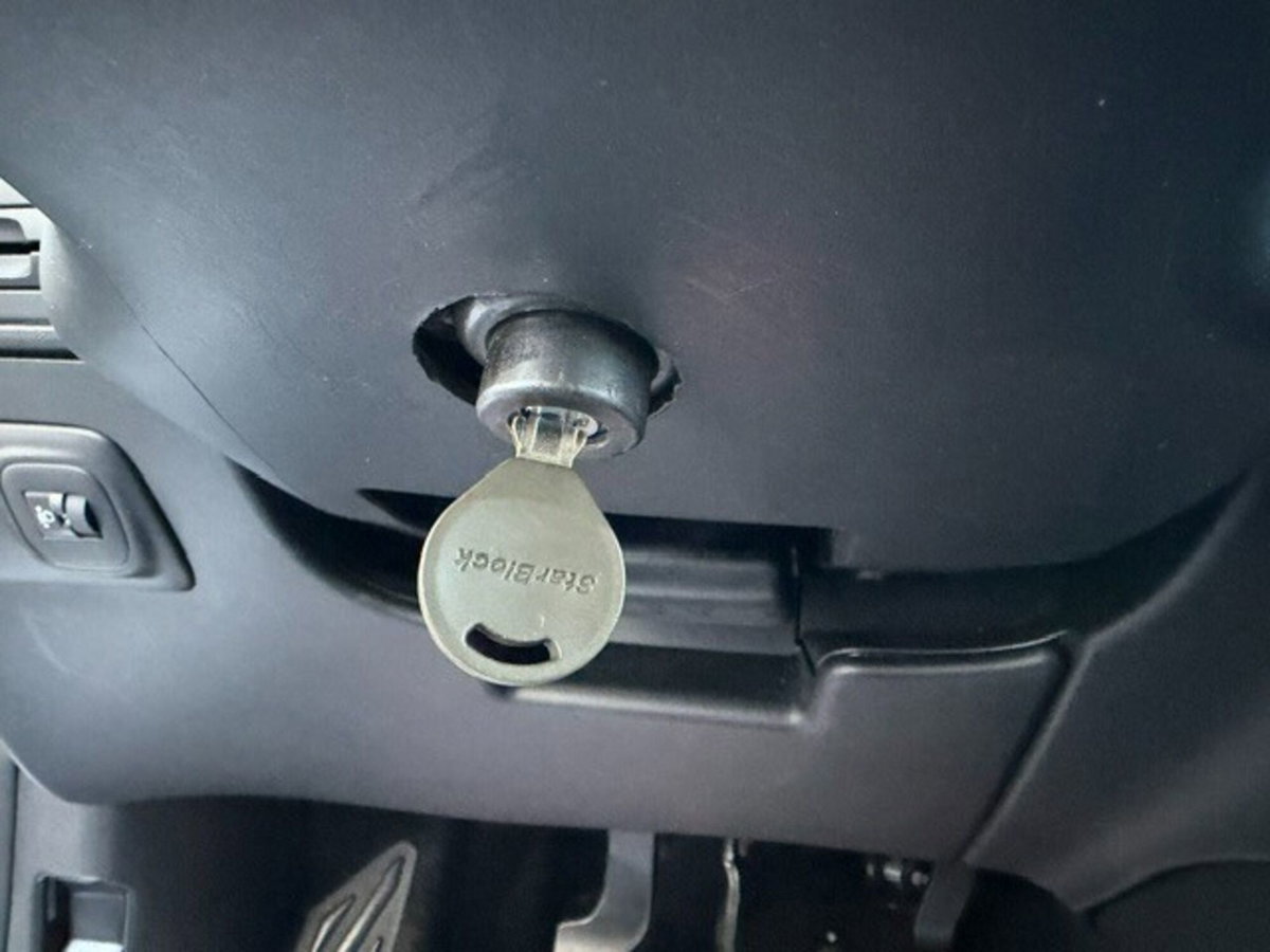 Citroen C3 Aircross BlueHDi 110 S&S Shine Pack (13)