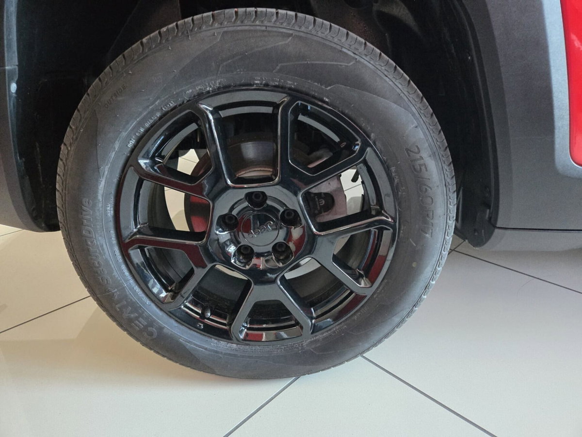 Jeep Renegade 1.6 Mjt DDCT 120 CV Limited (10)